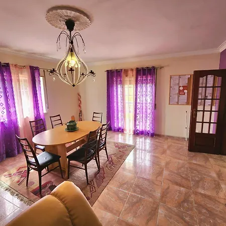 Casa Avo Judite - Castelo 乡村民宿 奥比多斯